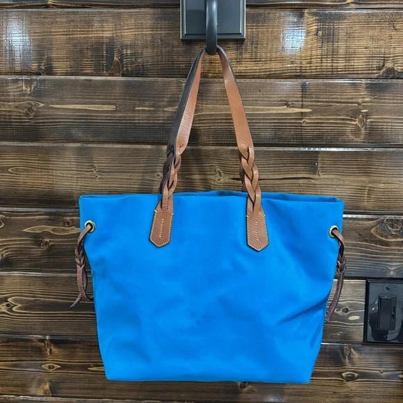 Dooney & Bourke Tote Bag - Picture 10 of 16